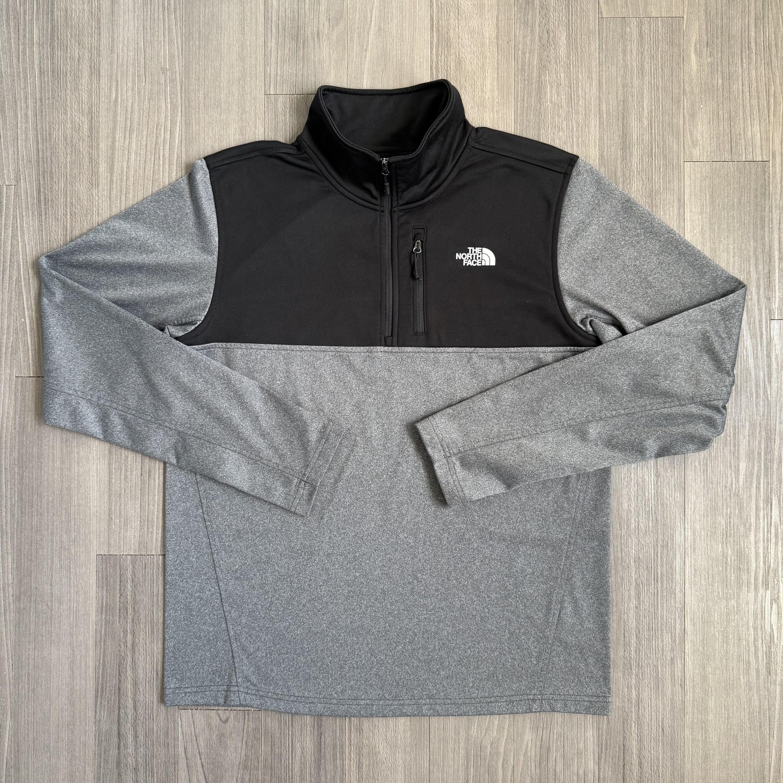 The North Face Pullover Mens Medium Gray Black Fleece 1/4 Zip Colorblock Hiking gallery