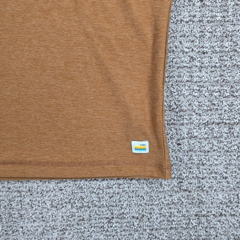 Vuori Mens Strato Tech Tee Heathered Camel Brown Short Sleeve T-Shirt Size Large gallery