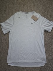 Nike Rise 365 Dri-Fit Short Sleeve Running Top Mens Sz MED White IM2056-100 $50