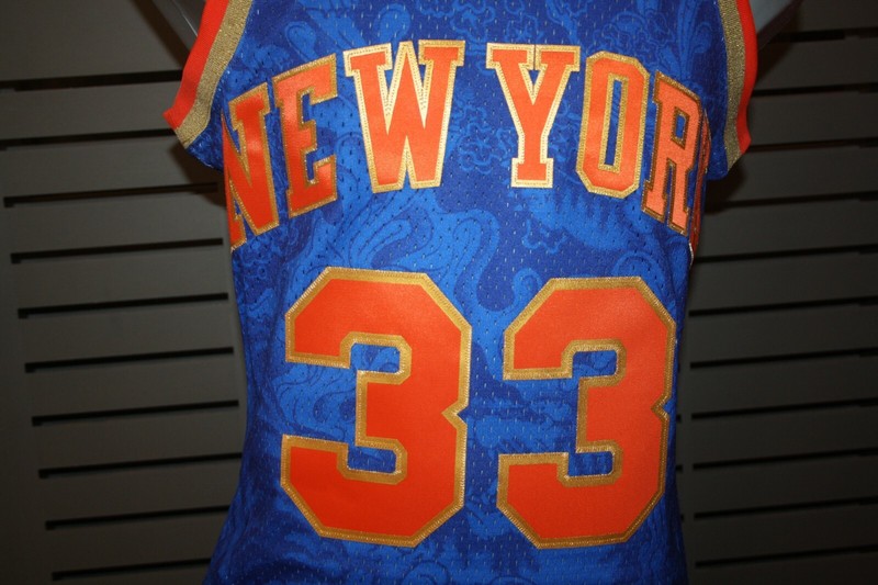 Mitchell and Ness NBA CNY 4.0 Swingman Jersey - New York Knicks- Patrick Ewing gallery