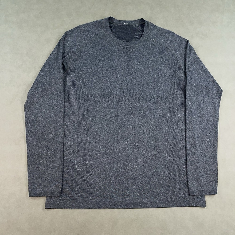Lululemon Metal Vent Tech Long Sleeve Heathered Dark Gray Men’s Size Medium