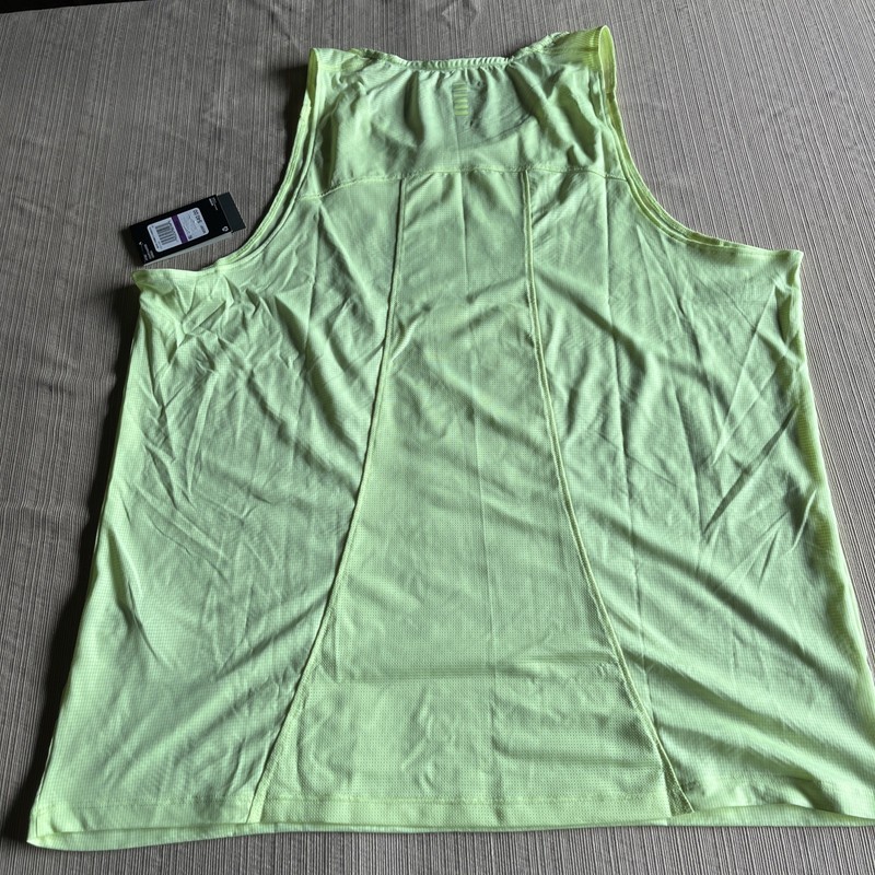 Under Armour CoolSwitch Run Singlet Men’s 2XL Yellow Fitted Tank 1371130 NWT $40 gallery