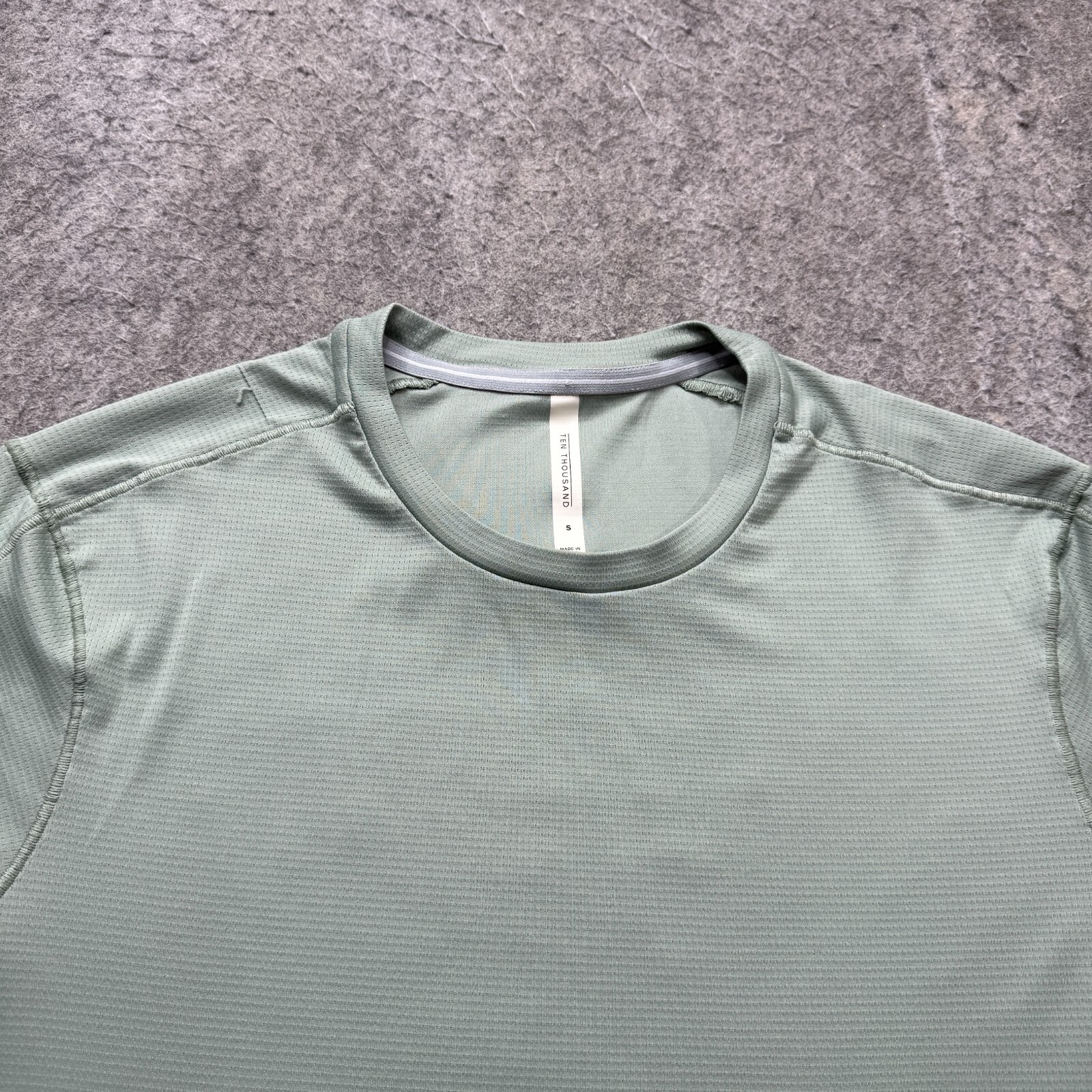 Ten Thousand The Lightweight Shirt Men S Light Green Short Sleeve Performance gallery