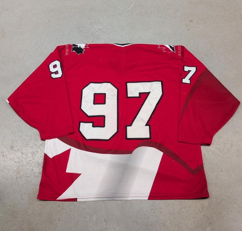 Vintage 1996 Team Canada Hockey Bauer Authentic Jersey XL gallery