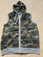 Company Eighty One Men’s Size L Vest Sleeveless Camouflage W Hood Green Zipper
