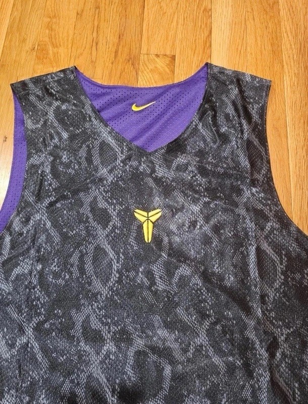 Nike Kobe Bryant Dri-fit Reversible Basketball Jersey Mens Size Large FZ0934-010 gallery