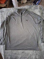 Mens Under Armour XL Loose Long Sleeve Shirt 1/4 Zip Heatgear Athletic Top Gray