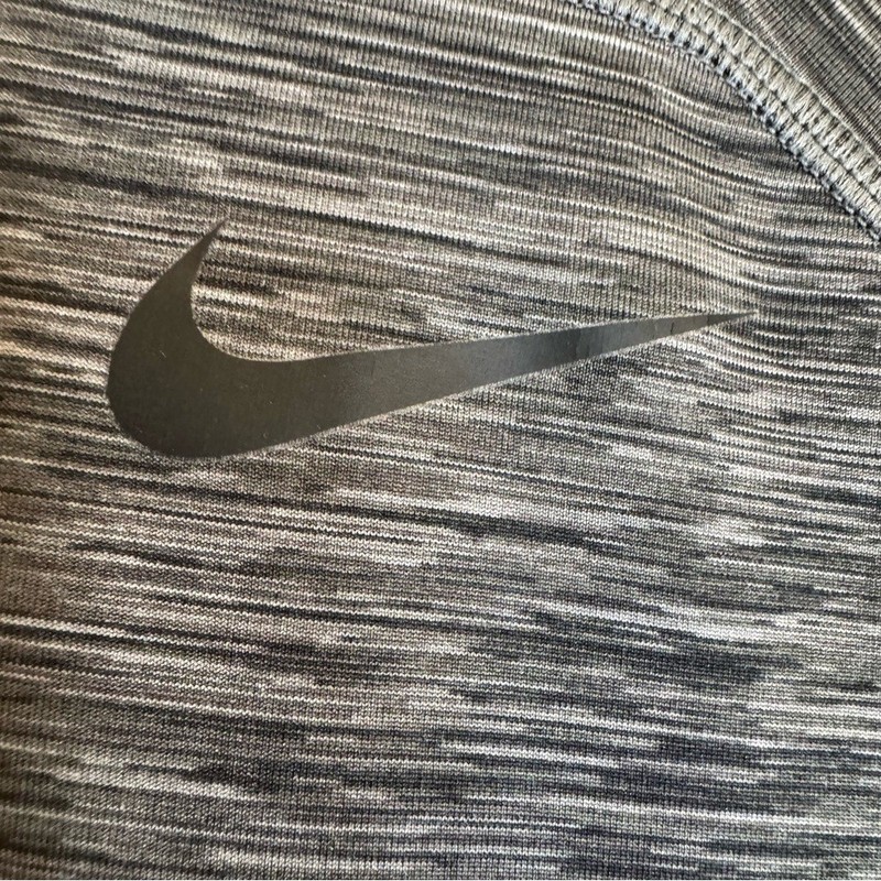 Nike Pro DriFit Hypercool Max Fitted Gray Compression Shirt Men's Large dri fit gallery