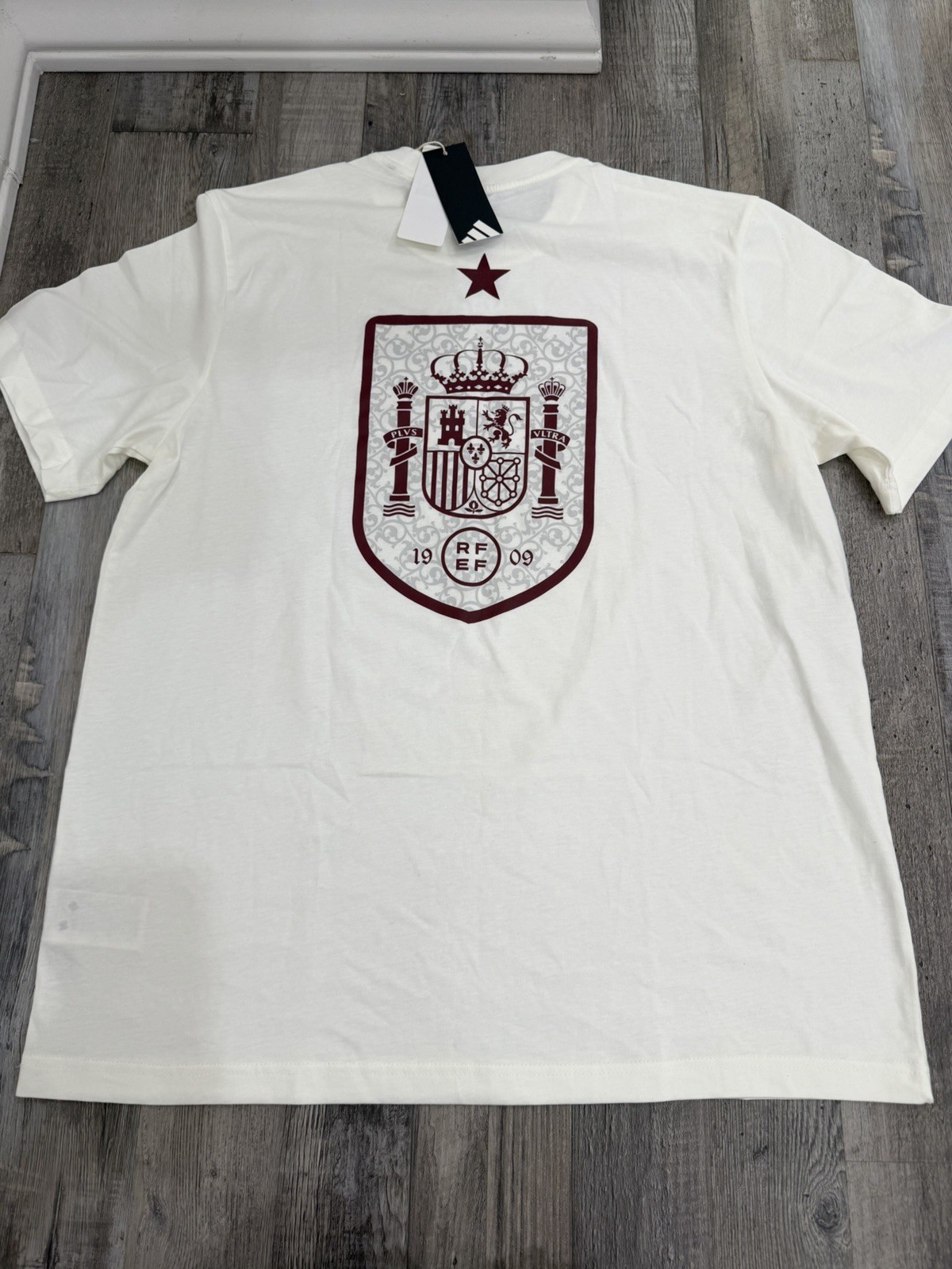 Adidas World Cup 26 Spain Away Graphic Tee Men’s Size M gallery