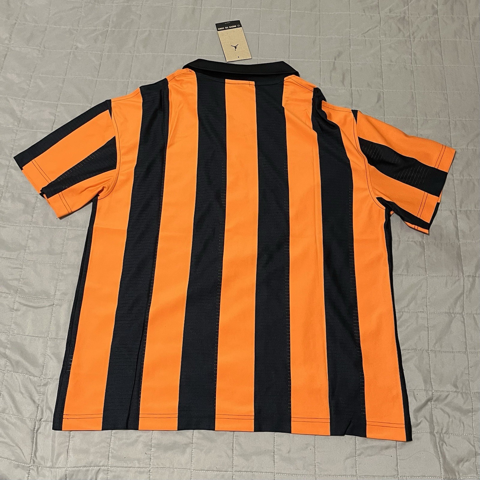Men Nike Jordan Brooklyn Collegiate Goalie Orange Shirt HV0107-010 Size Medium gallery