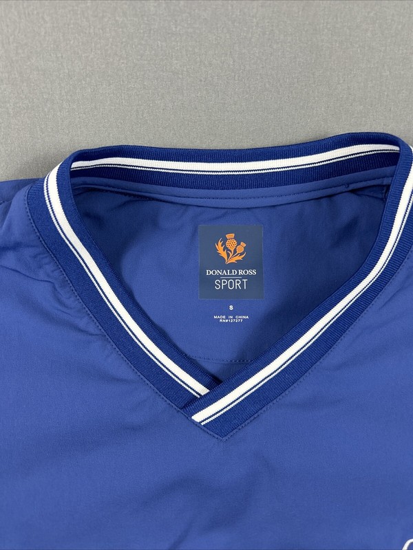 Donald Ross Golf Pullover V-Neck Chest Logo Small Blue Nylon NWOT MSRP $155 gallery