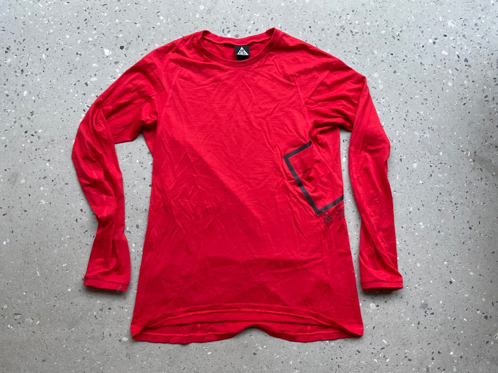 Nike Nikelab ACG Tech Long Sleeve size M Red 810126696 2015 gallery