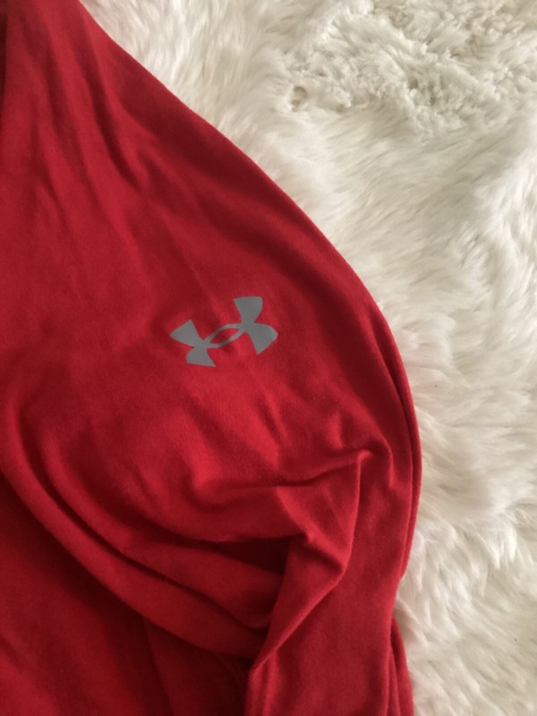 UNDER ARMOUR loose All Day Lightweight Wisconsin Collegiate ¼ Zip 5120770 $65 gallery