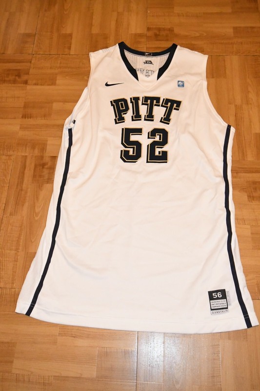 NIKE 2010 PITTSBURGH PANTHERS GARY MCGHEE MENS BASKETBALL JERSEY -SZ 56 gallery