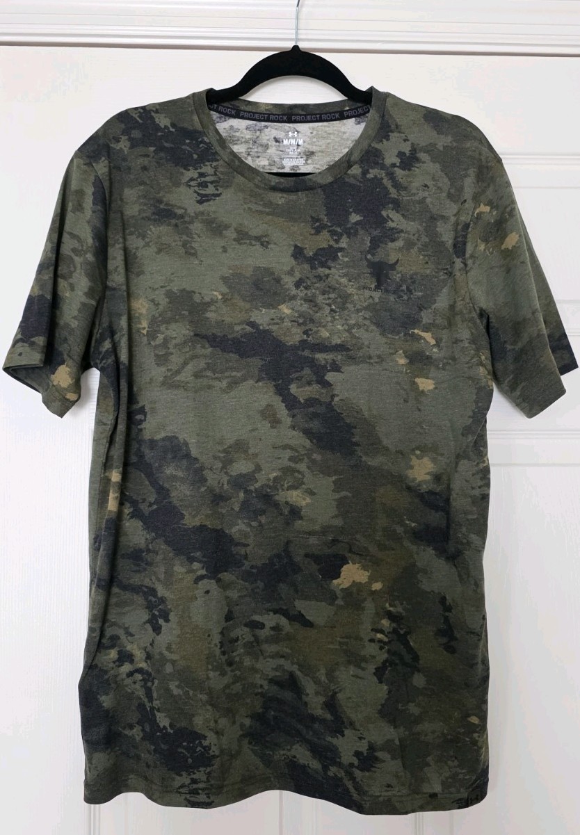 Under Armour Men's Project Rock All Over Brahma Bull T-Shirt 2025 New Camo Print gallery