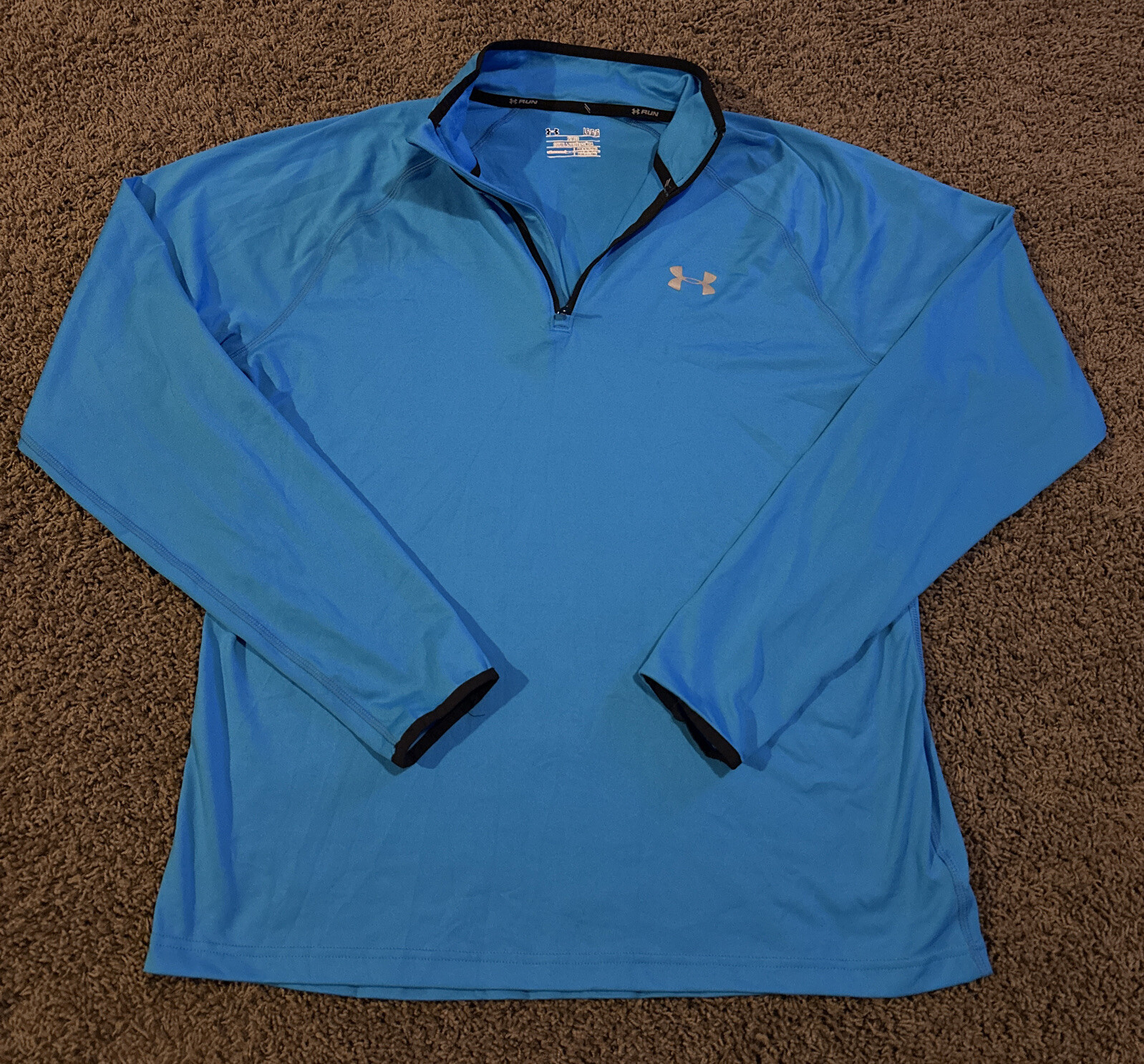 Under Armour Run All Seasons Gear 1/4 Zip Blue Fitted Pullover Size LARGE gallery