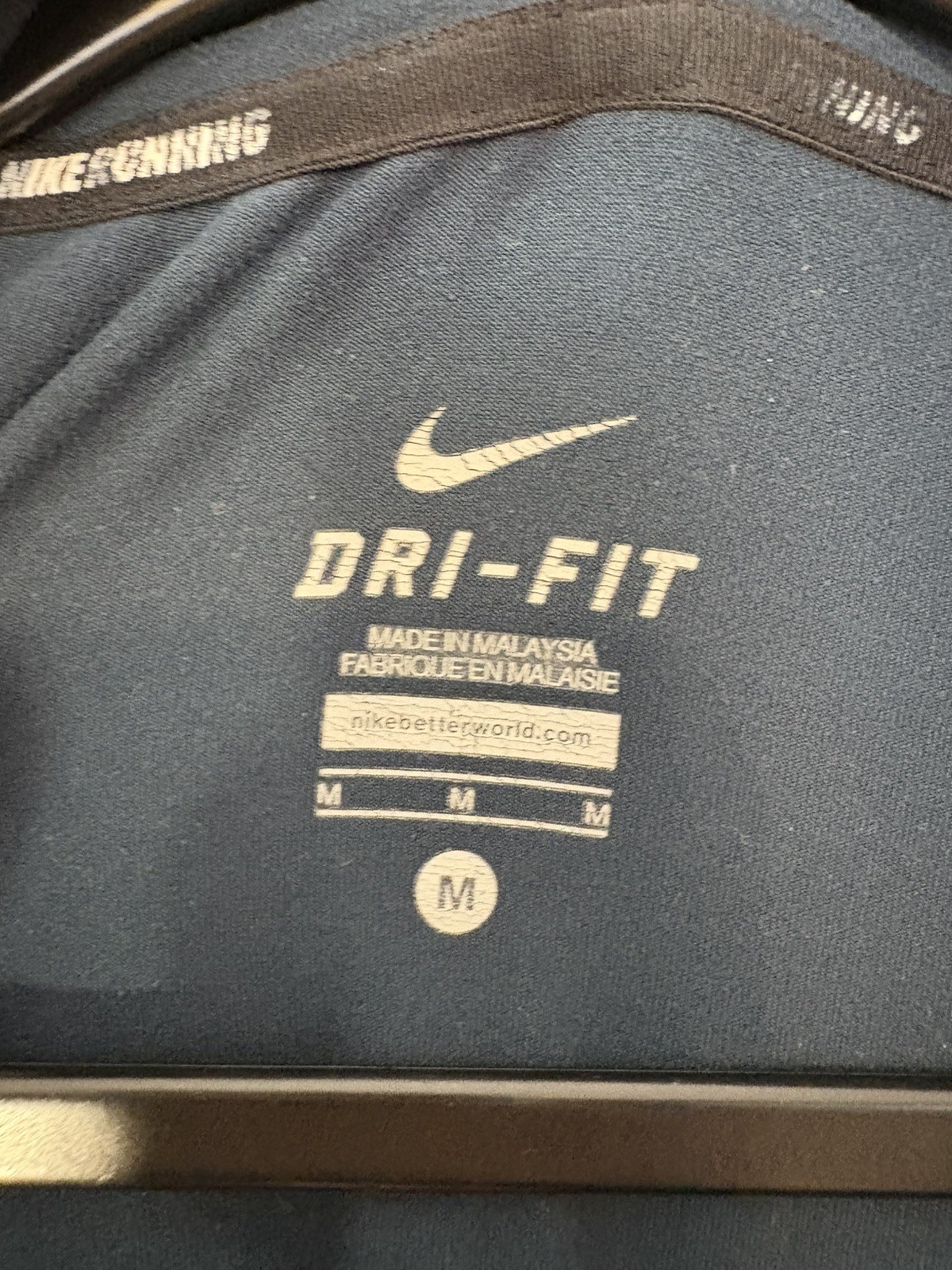 Size M Nike Dri-FIT Element Quarter Zip Running Top Blue Reflective Pullover gallery