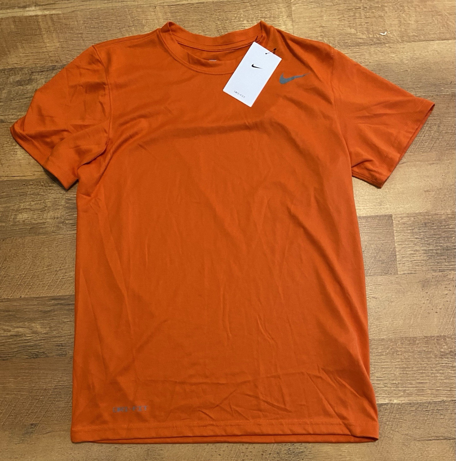 NWT Nike Men's Small Rush Orange Legend Tee 727982-888 Performance Gym Shirt gallery