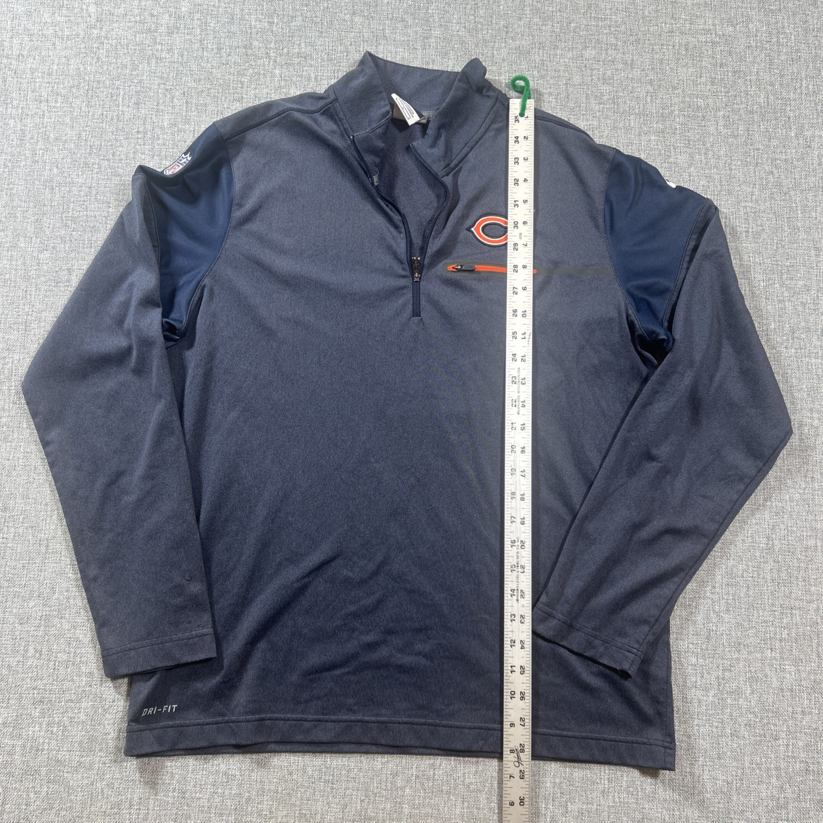 Chicago Bears NFL Team Apparel 1/4 Zip Men's L Blue Pullover Athletic gallery
