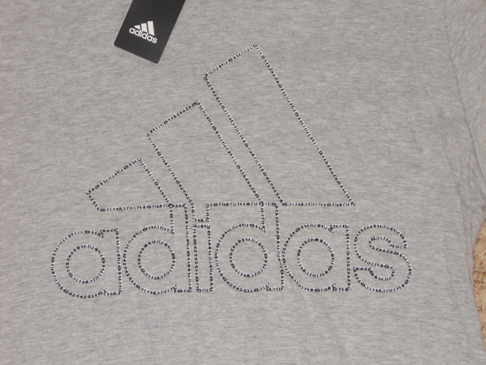 NEW WITH TAGS! ADIDAS AMPLIFIER TEE MEN'S SHIRT SIZE M gallery