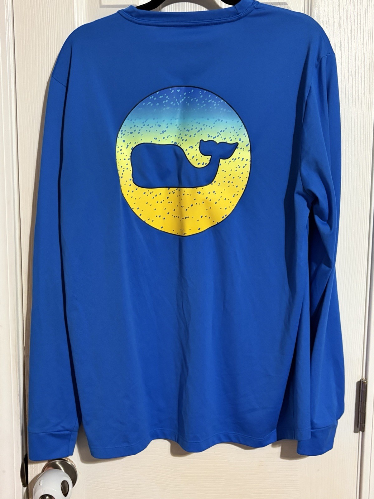 Vineyard Vines Performance Blue Crew Neck Long Sleeve Whale Graphic Tee M gallery