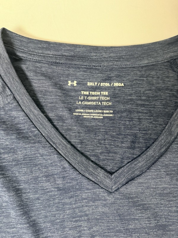 Under Armour HeatGear V Neck T Shirt Mens 3XLT Navy Athletic Workout gallery