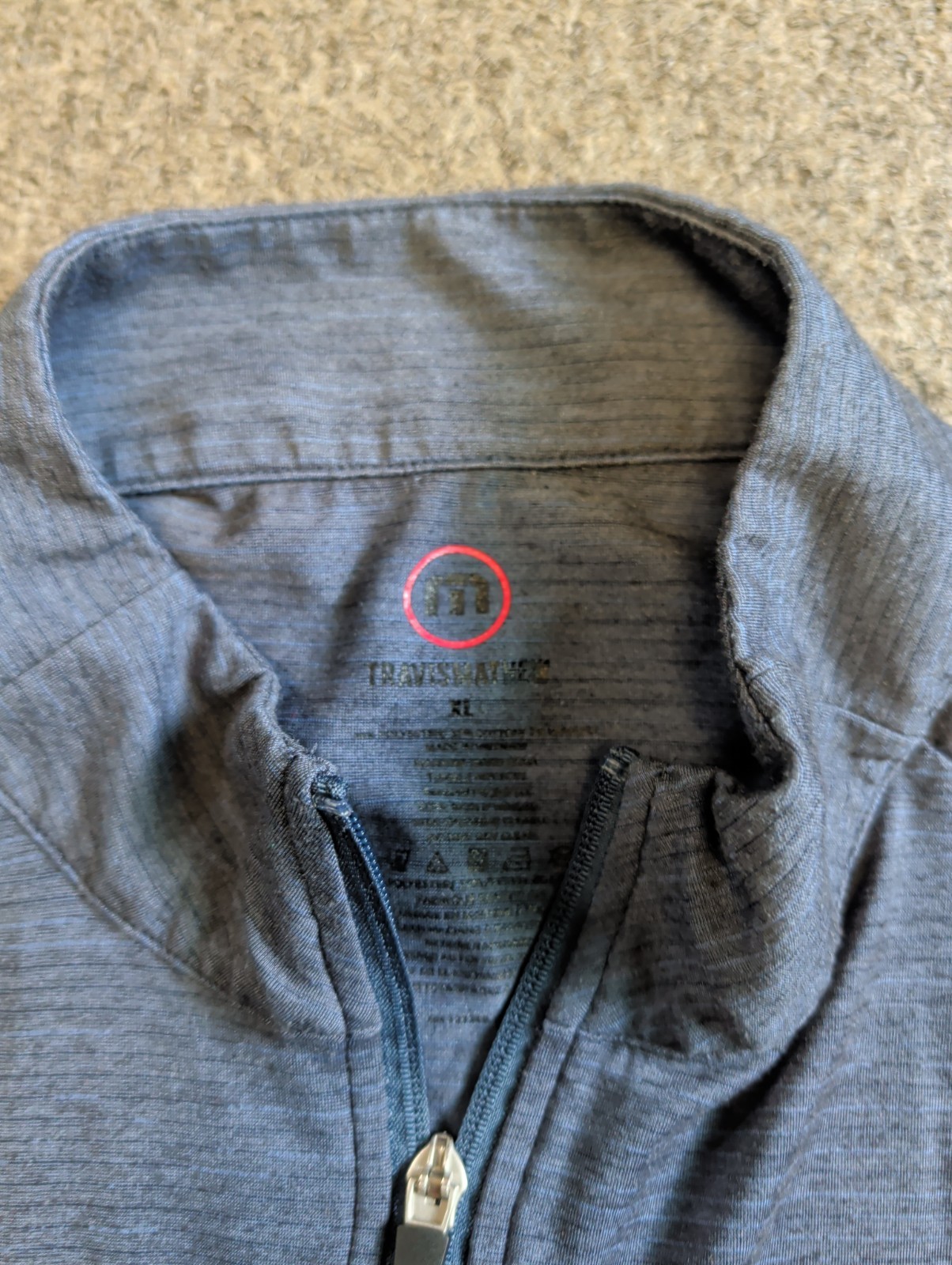 MENS TRAVIS MATHEW LONG SLEEVE NAVY BLUE 1/4 ZIP GOLF PULLOVER SIZE XL gallery