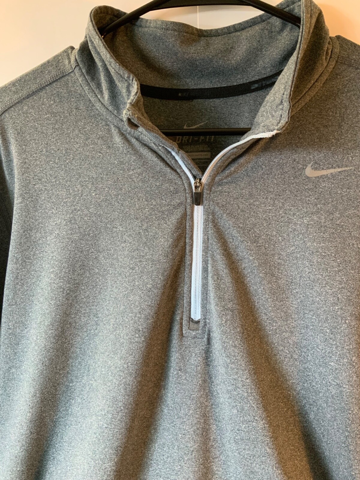 Nike Men’s Racer1/4 Zip Running Shirt Athletic Running Shirt Size Large gallery