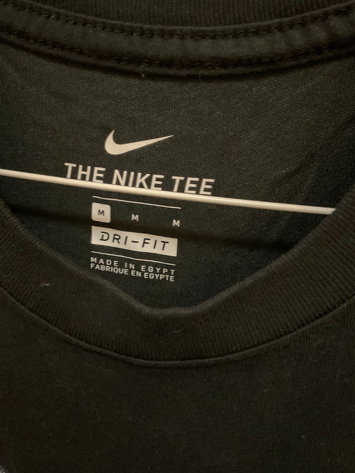 The Nike Tee Ice Cold Game Dri-Fit *Medium* gallery