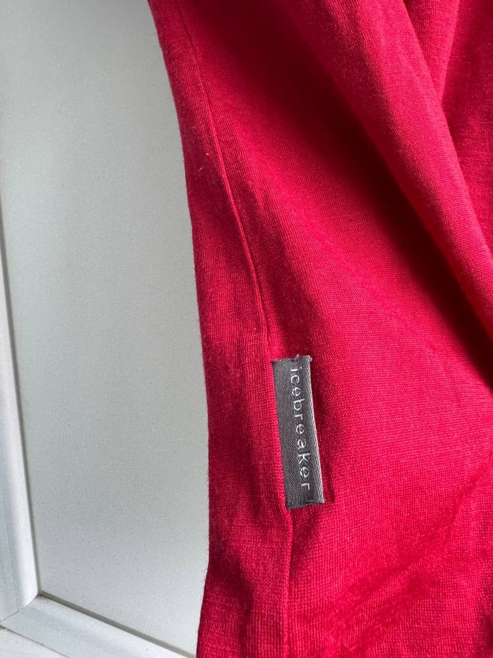 Icebreaker Merino Wool Cool Lite Men’s T Shirts S Red gallery