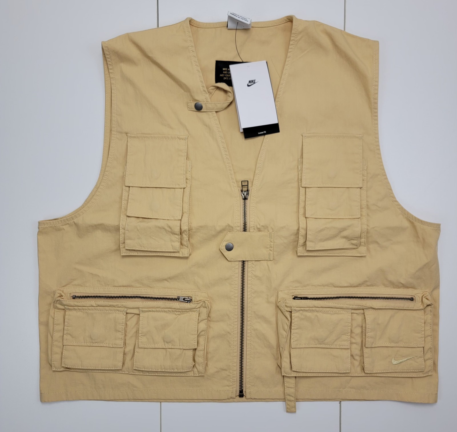 Nike Mens Life Utility Vest Sesame FN3214-252 Size Large Lifestyle Tactical New gallery
