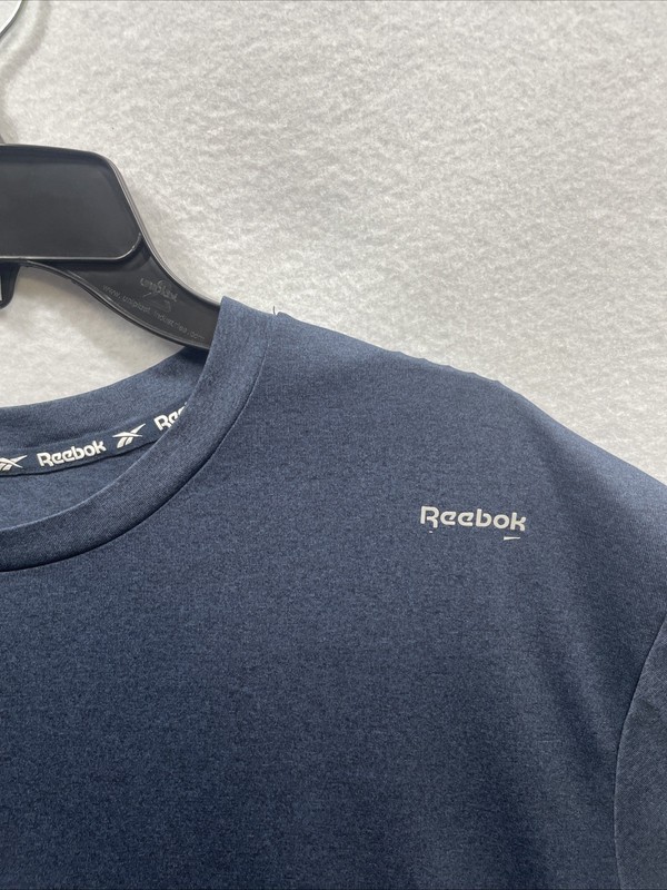 Reebok Men’s Size 2XL Blue Athleisure Short Sleeve T Shirt gallery