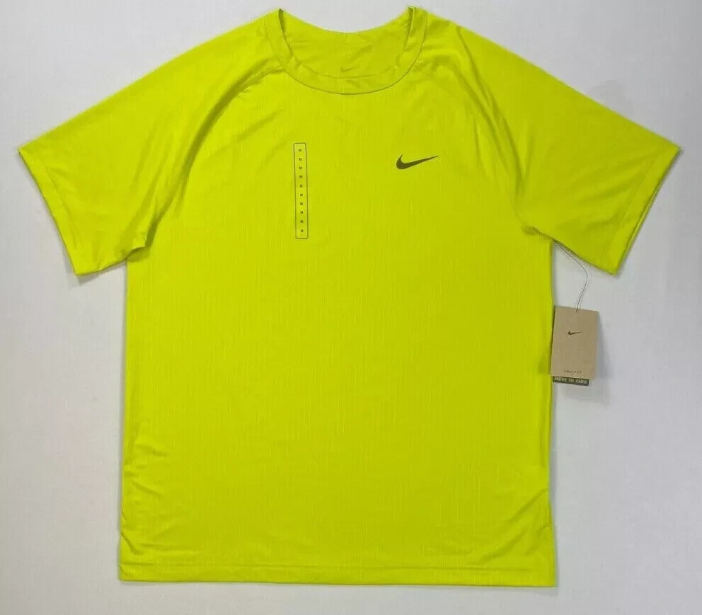 Men's Nike Dri-Fit DV9815 Mesh Training Shirt NEW gallery