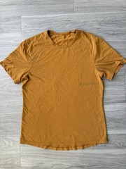 Lululemon 5 Year Basic Tee *Lunar New Year Fools Gold Mens Medium Short Sleeve