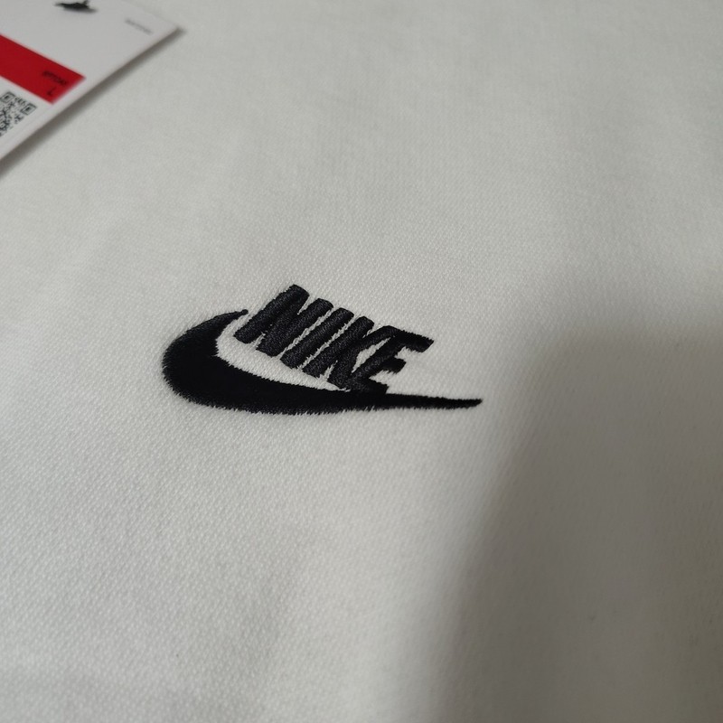 Nike Men's L Crewneck Sweatshirt Classic Logo Pullover Casual White BV2662-100 gallery