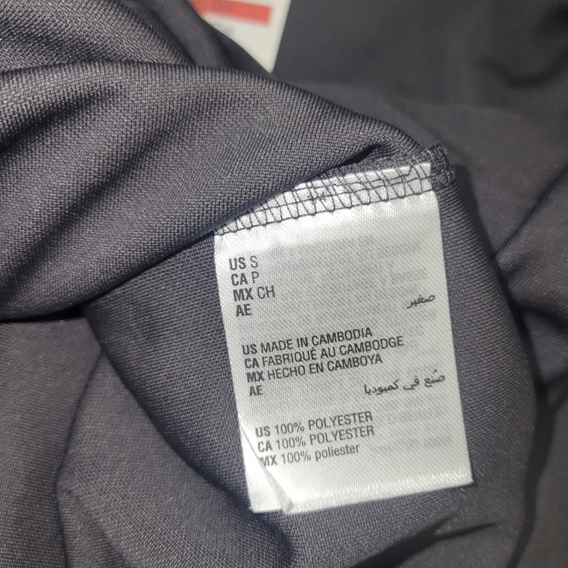 Ideology Performance Light Jacket. Size Small. New With Tags $35 gallery