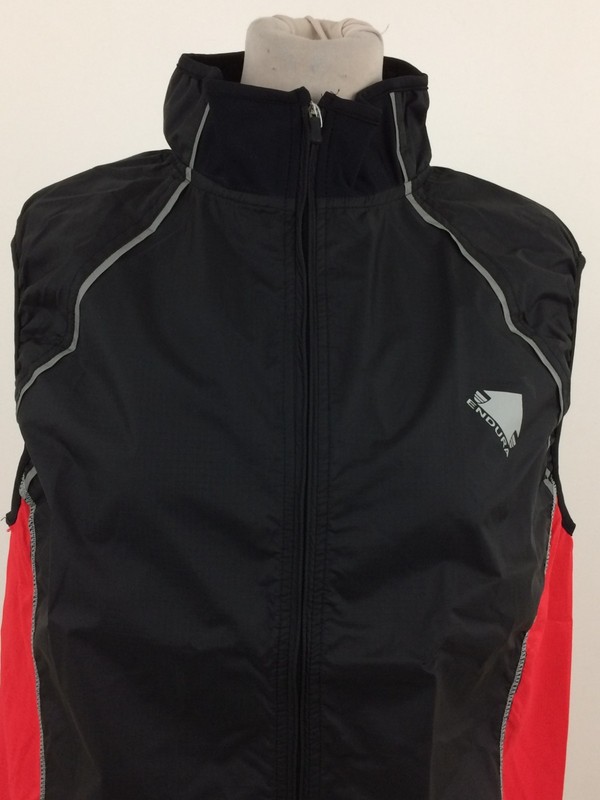 Endura Men's Ultralite Gilet Red Mix Shower Resistant Logo New gallery