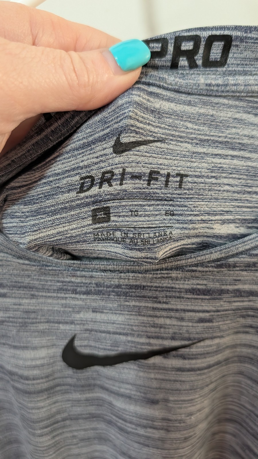 Nike Pro Dri Fit Mens XL Athletic Long Sleeve Pullover Gym Training Shirt gallery