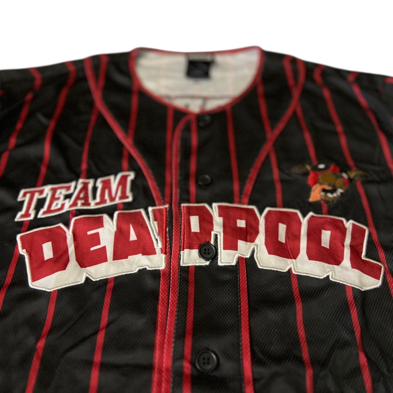 Marvel Disney Team Deadpool Black And Red Embroidered Jersey Men's Size Medium gallery