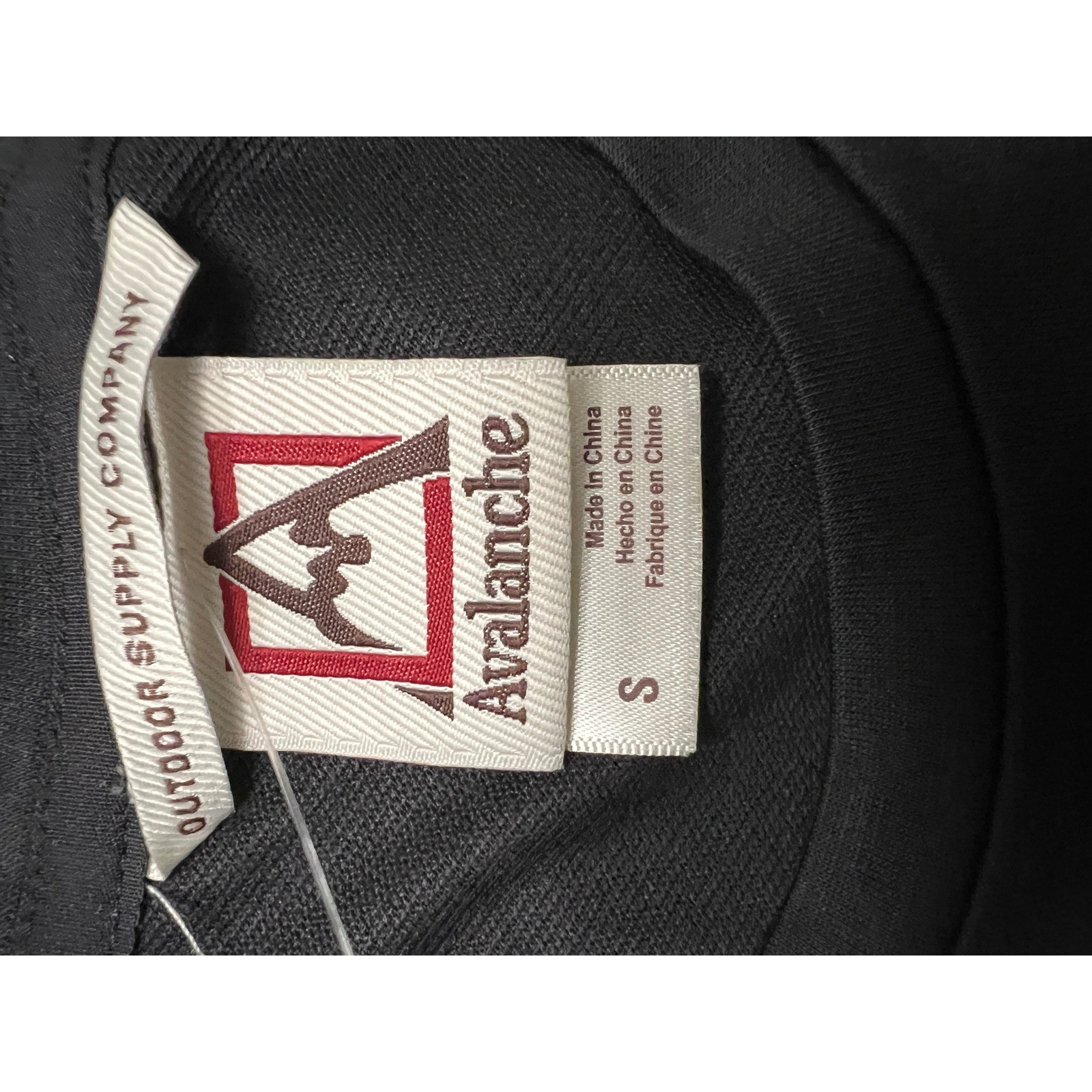 NWT Avalanche Outdoor Supply Company Men's Pure Black Knit Crew Neck Tee Shirt L gallery