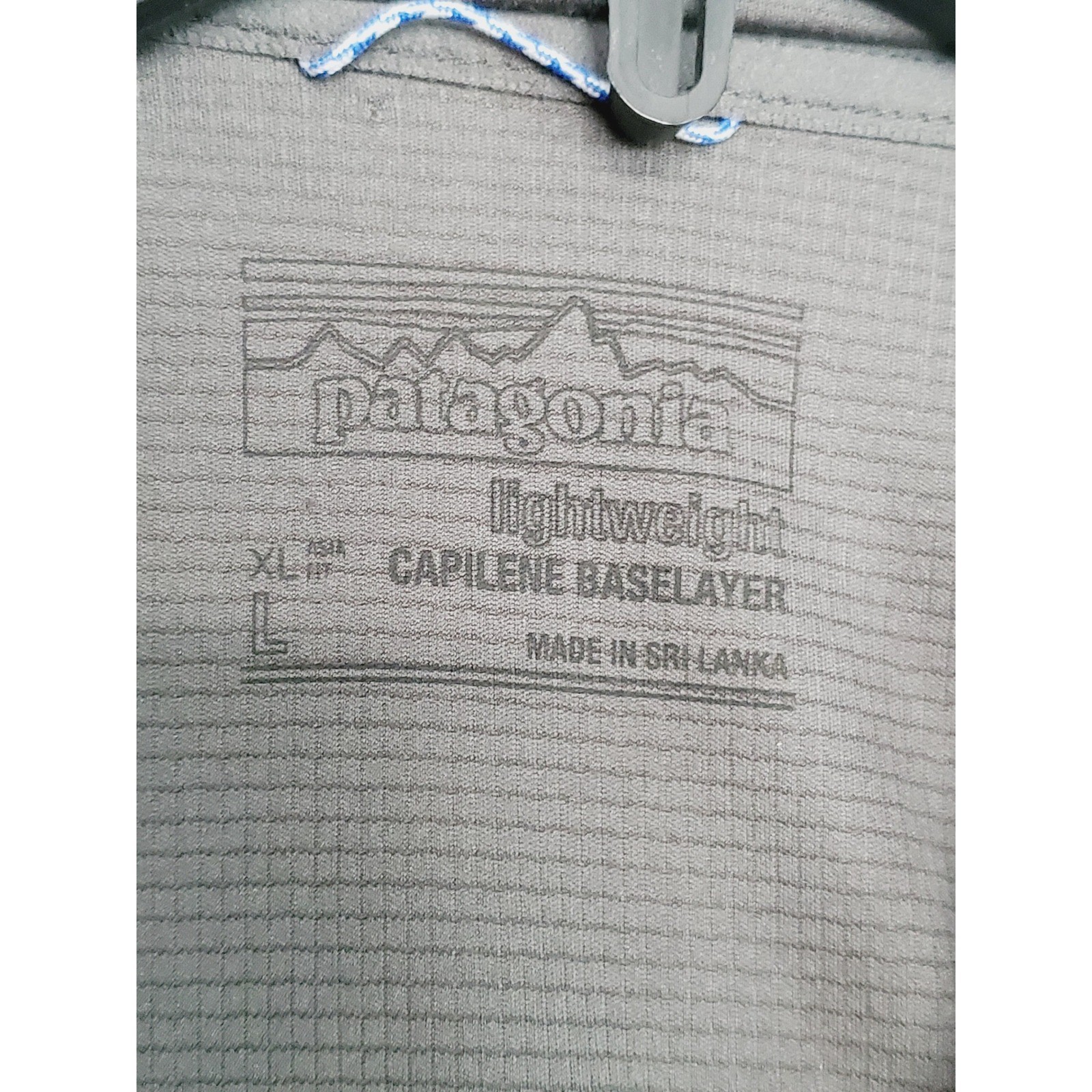 Patagonia Capilene Lightweight Baselayer Gray Quarter Zip Pullover Hiking Large gallery