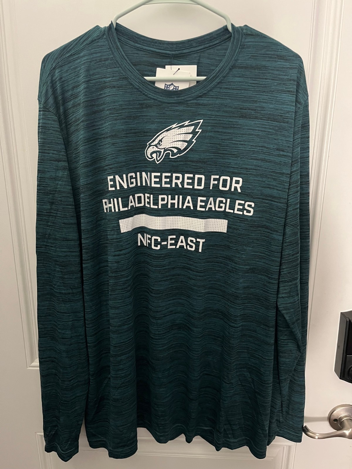 Nike Philadelphia Eagles Green White Velocity Long Sleeve T-Shirt Men's Size XL gallery