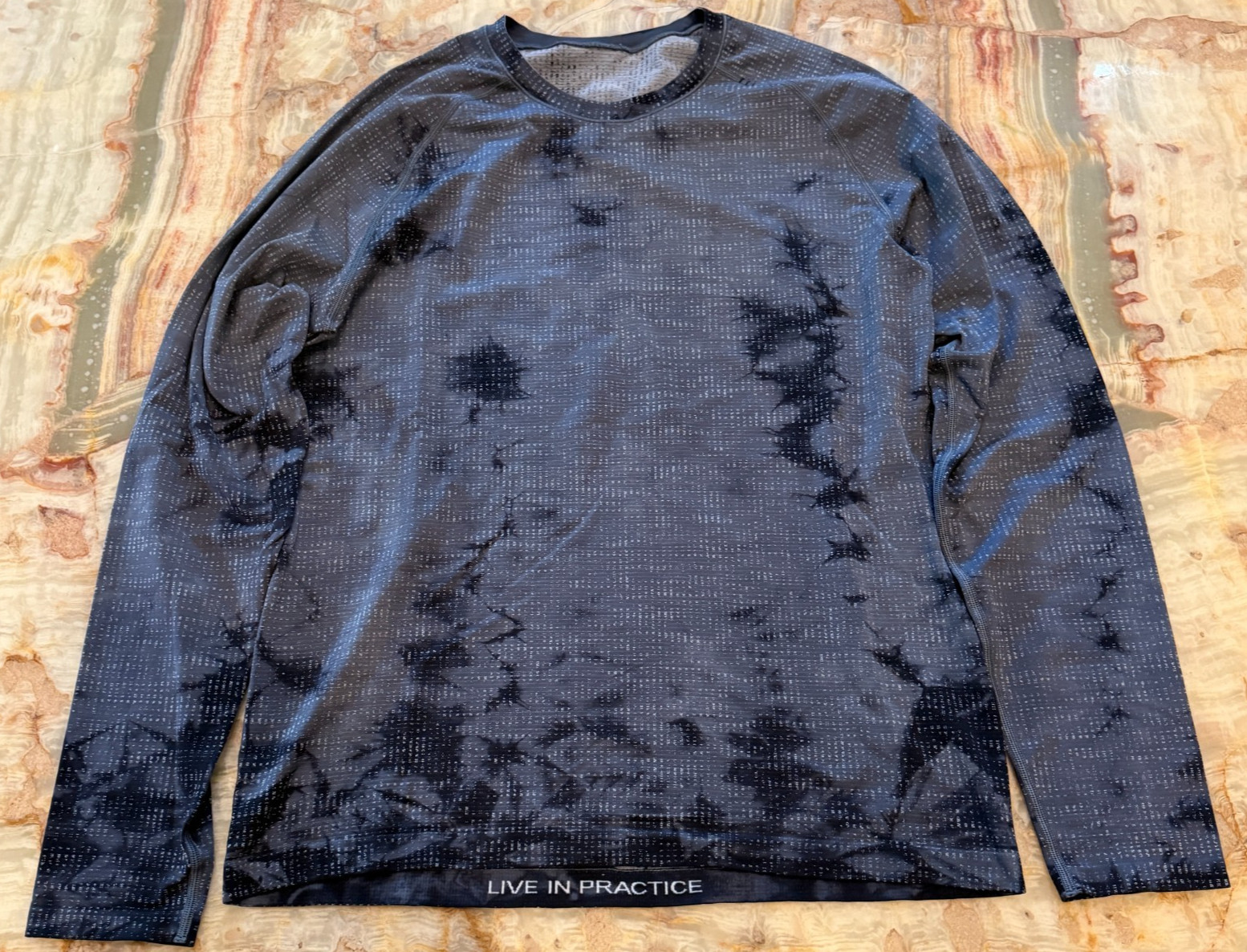 Lululemon Mens Metal Vent Tech Top Gray Raglan Sleeve Crew Neck Activewear L gallery