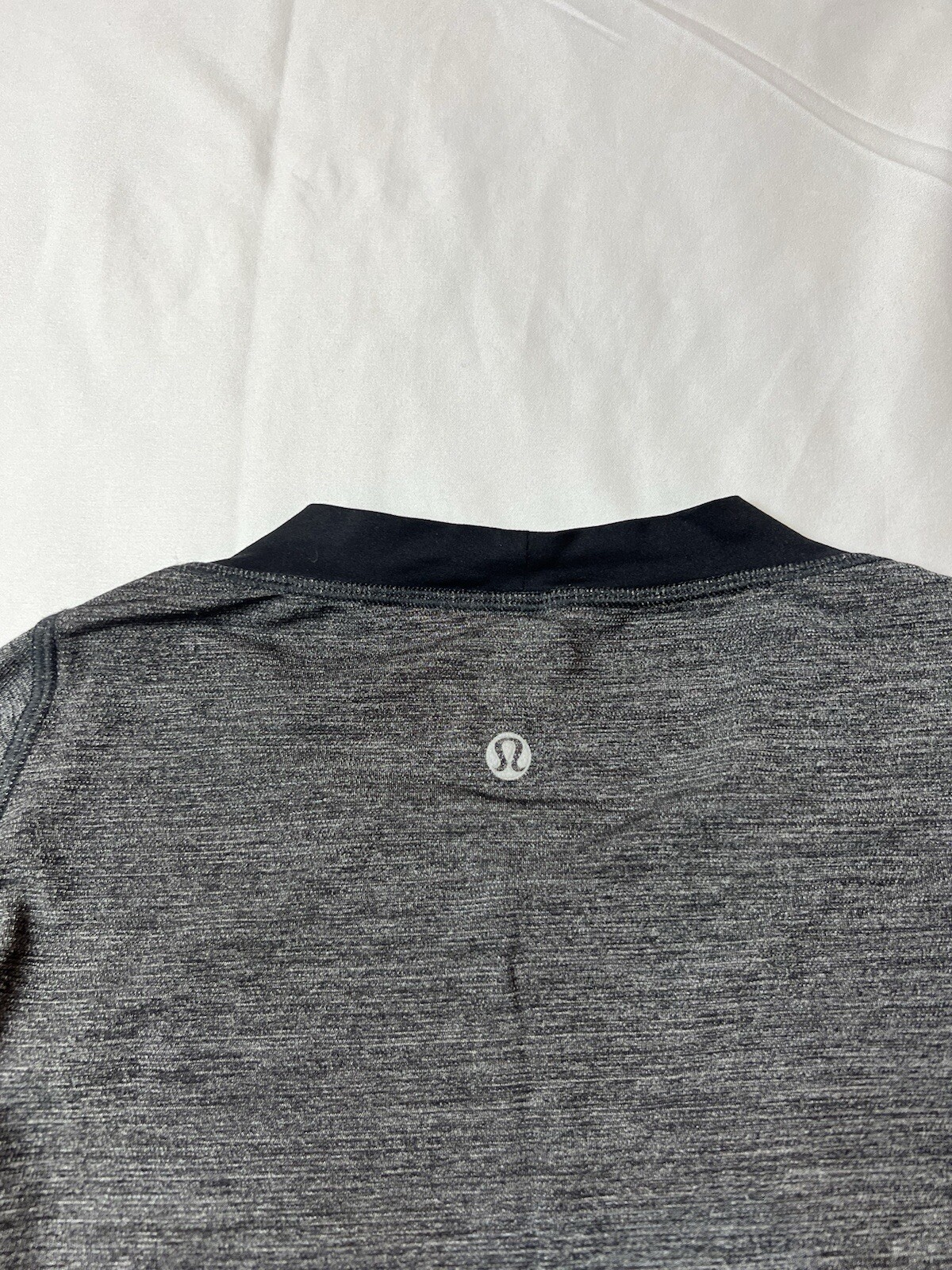 Lululemon Short Sleeve Active Training Compression T Shirt Gray Men's Small gallery