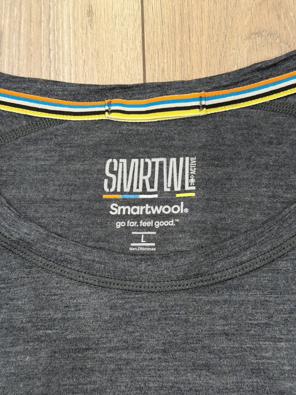 SMARTWOOL Men’s Active Wool Blend Long-Sleeve T-Shirt Large Gray gallery