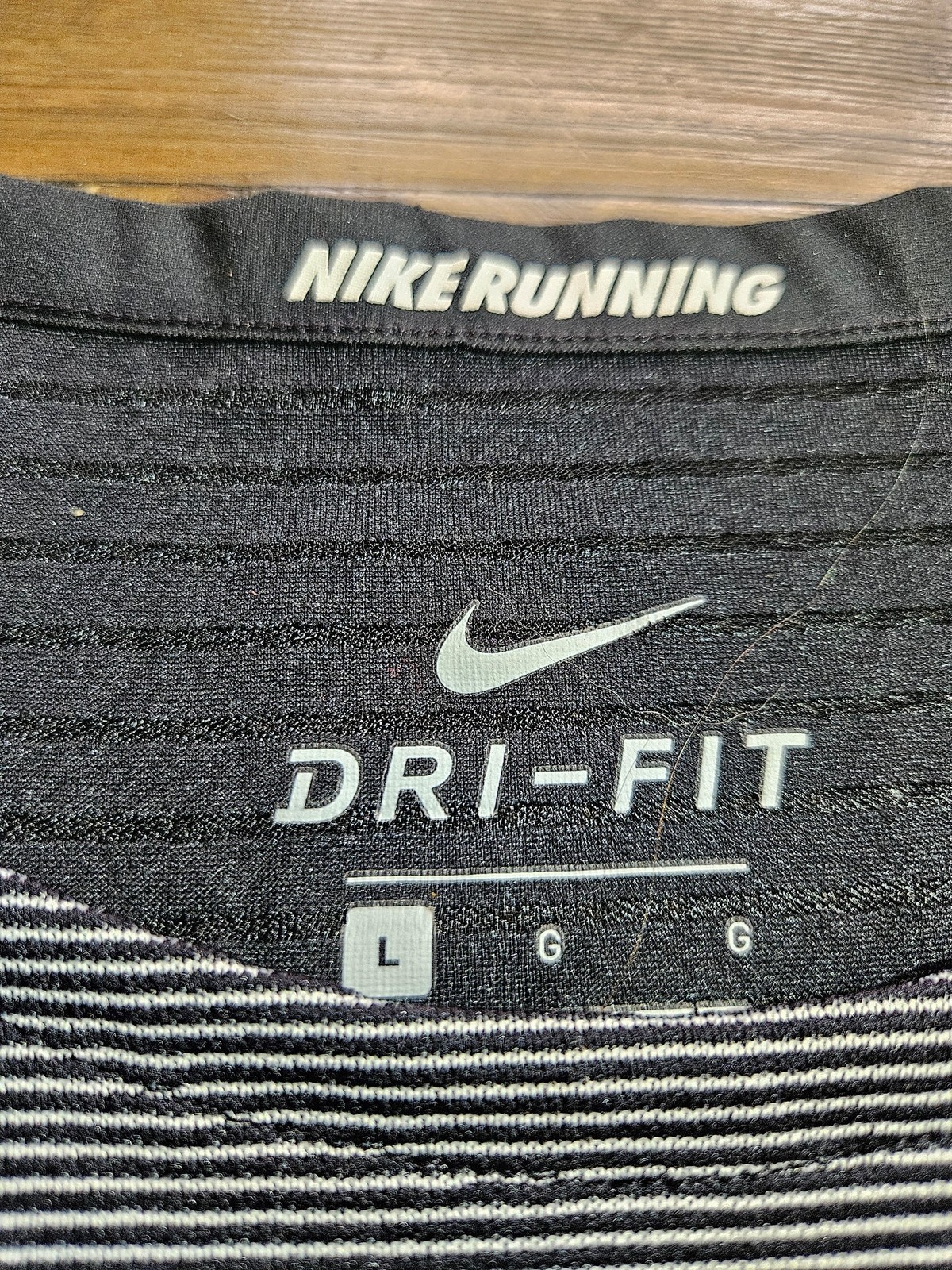 Nike Running Dri-FIT Shirt Men’s Large Black & White Lightweight Athletic Tee gallery