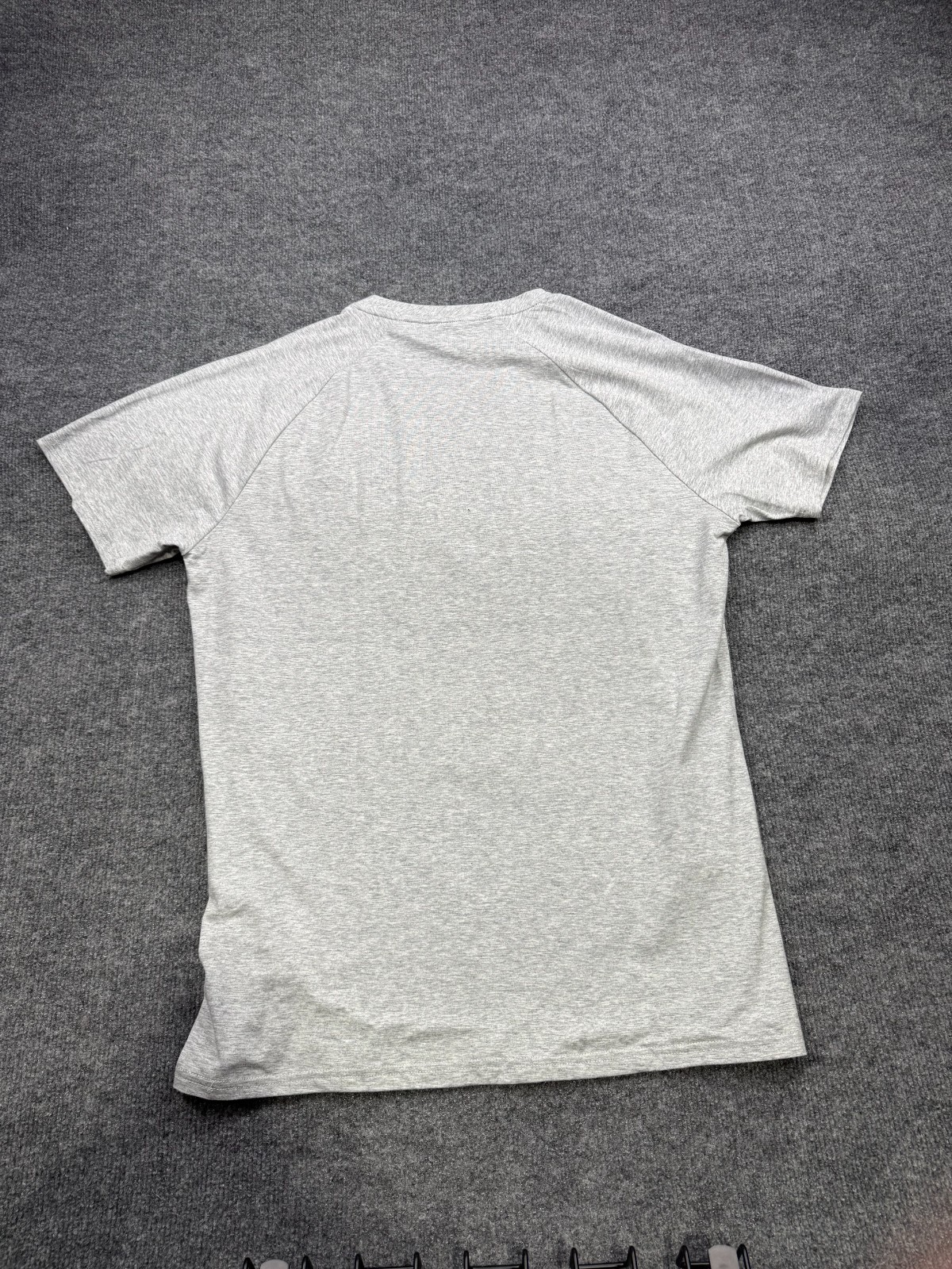 Gymshark Critical 2.0 Men's Slim Fit Raglan Tee Light Grey Marl Workout Shirt gallery