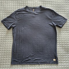 Vuori Strato Tech Performance Mens S Small Blue Lightweight V126 Athleisure EUC