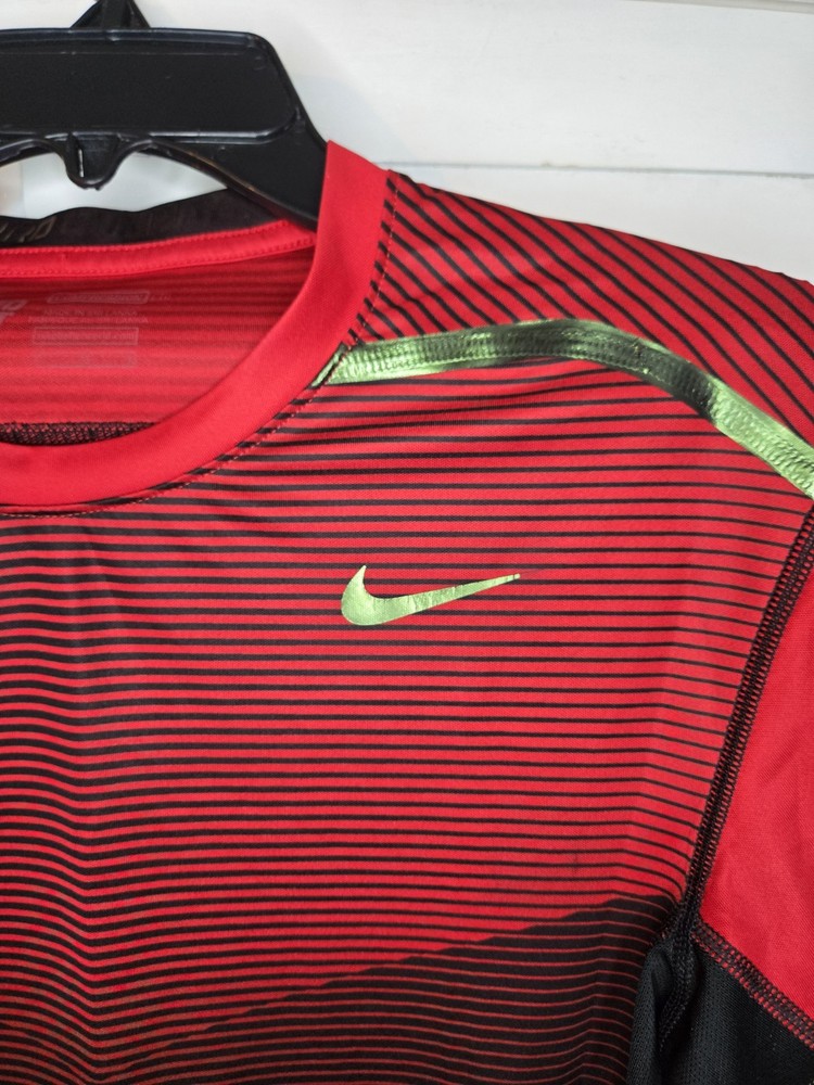 Nike Pro Combat Compression Shirt Mens M Red Black Short Sleeve Dri Fit Gym