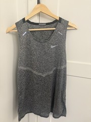 Nike Rise 365 Dri-Fit Running Tank Top CZ9179-011 Men’s Black Heather Size L